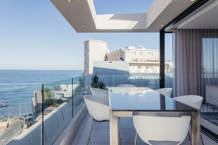 To Let 3 Bedroom Property for Rent in Bantry Bay Western Cape